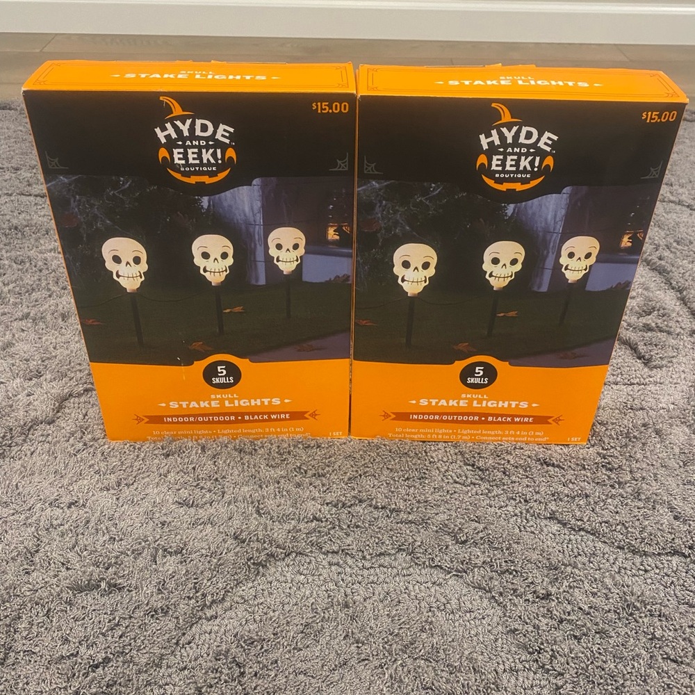 Hyde and Eek! Skull Stake Lights - 2 Sets